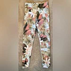 Girls floral athletic pants/leggings
